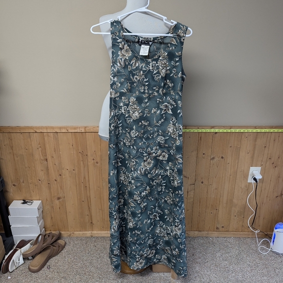 Vintage 90's All That Jazz maxi dress with tie back - Picture 7 of 7